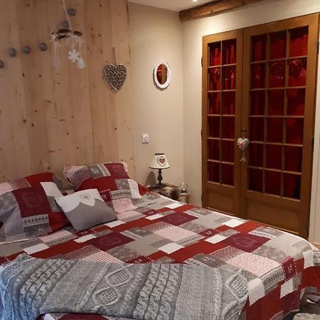 Chambres D Hotes Le Clos Des Vins D Anges Saint-Pierre-des-Champs Eksteriør bilde