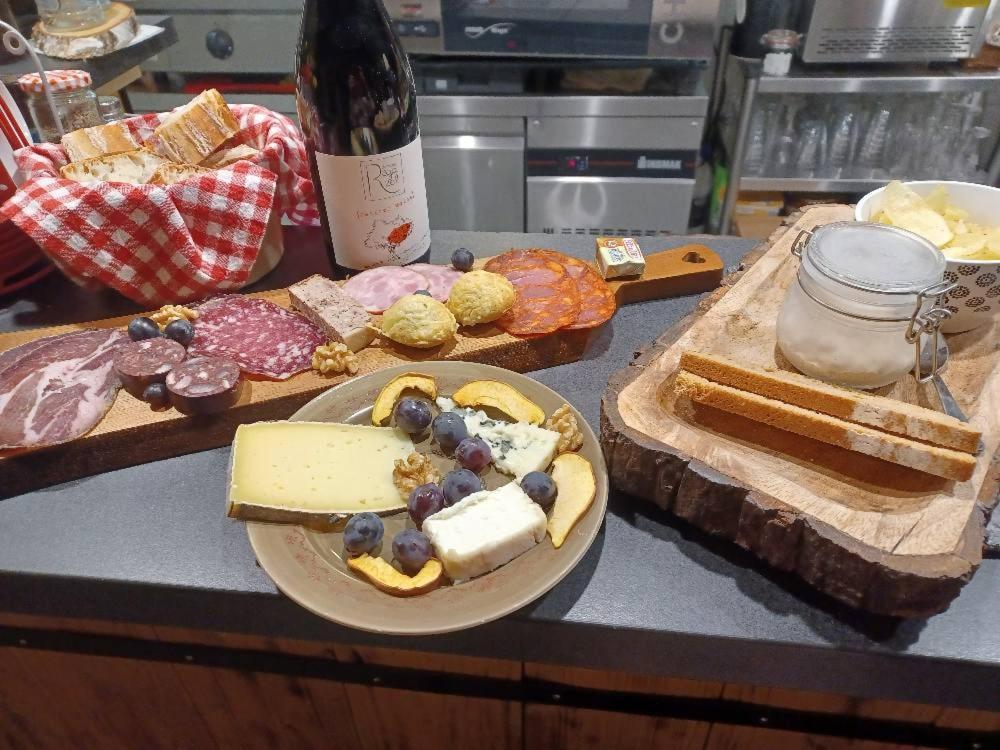 Chambres D Hotes Le Clos Des Vins D Anges Saint-Pierre-des-Champs Eksteriør bilde